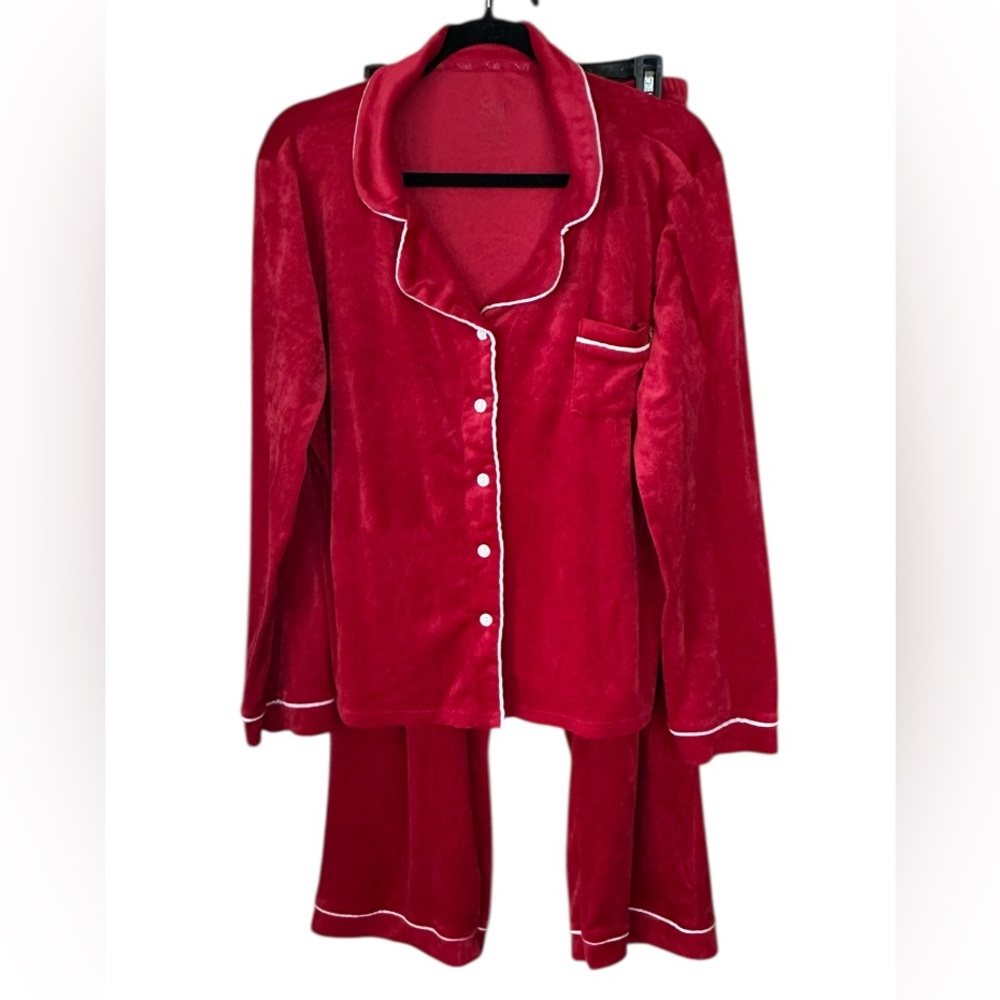 Söft Red Velour Pajama Set Womens Soft Lounge Sleepwear White Piping Velour Lrg